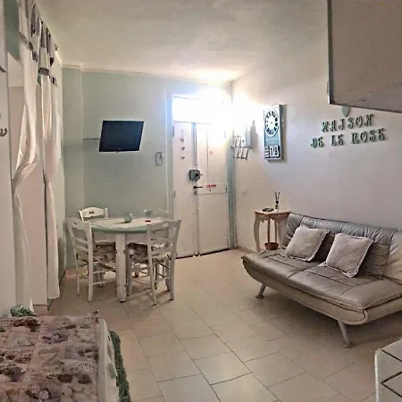 Ferienhaus Maison De Le Rose *