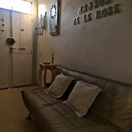 Casa vacanze Casa Vacanze Maison De Le Rose