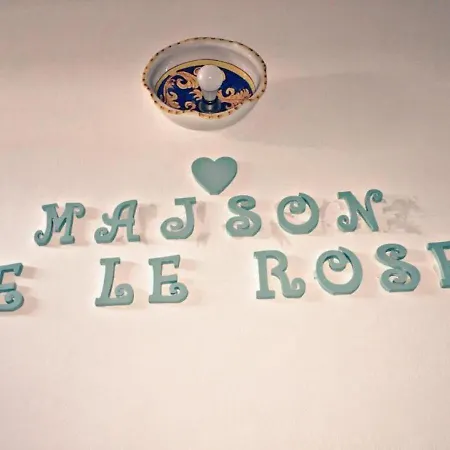 Casa vacanze Casa Vacanze Maison De Le Rose *